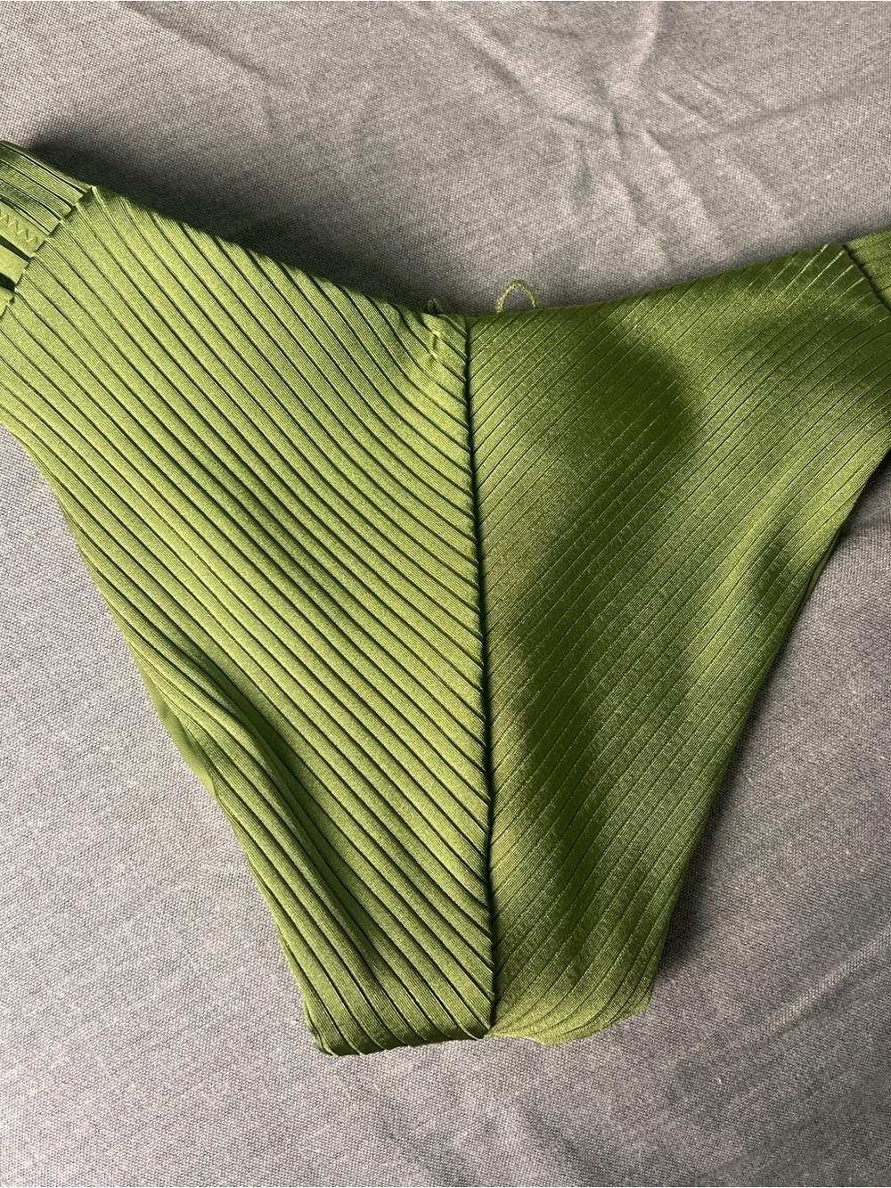 U-TEX Swimwear Sample Bikini in Lime Green Size Small NWOT - Picture 3 of 4